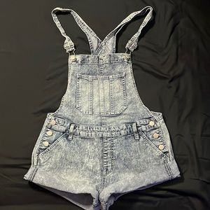 Shorts coveralls size 7